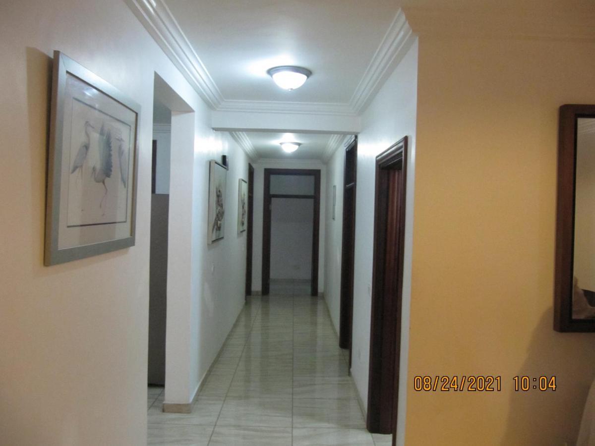 Bertha'S Court D-Plus Apartments Dzorwulu 外观 照片